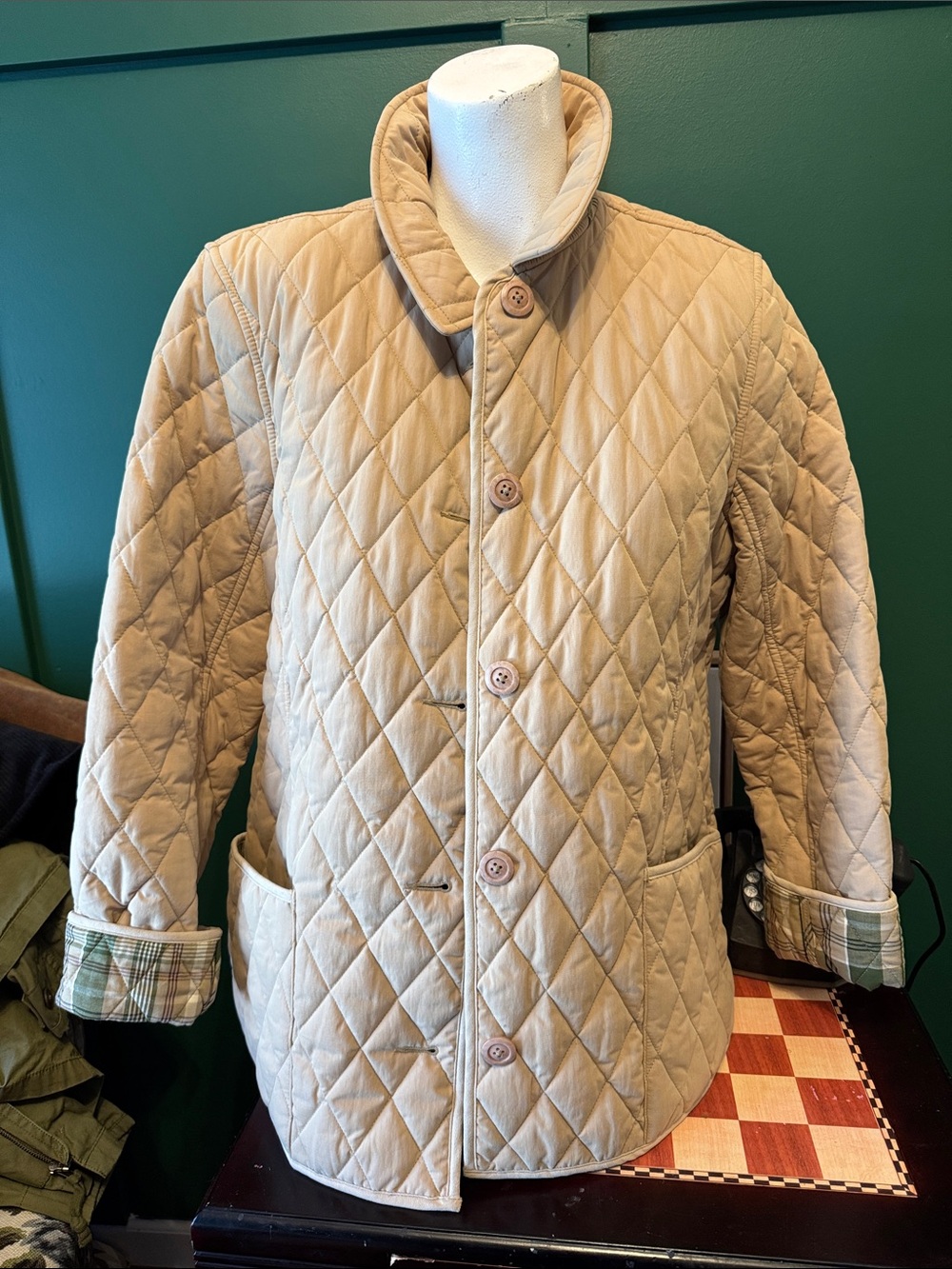 Vintage women’s  LLBean Quilted Tan Jacket - Lightweight Button-Front Coat